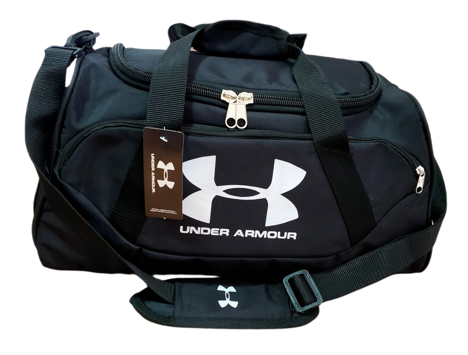 bolso para entrenamiento under armour negro ideal para llevar tu ejercicio a cualquier lugar bolso de calidad